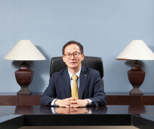 양종희 KB금융회장 내정자.  [KB금융제공]